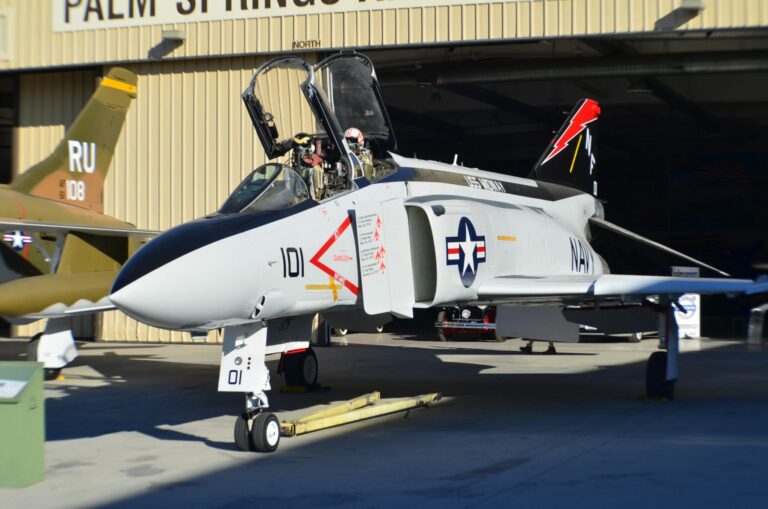 McDonnell Douglas F-4B Phantom II